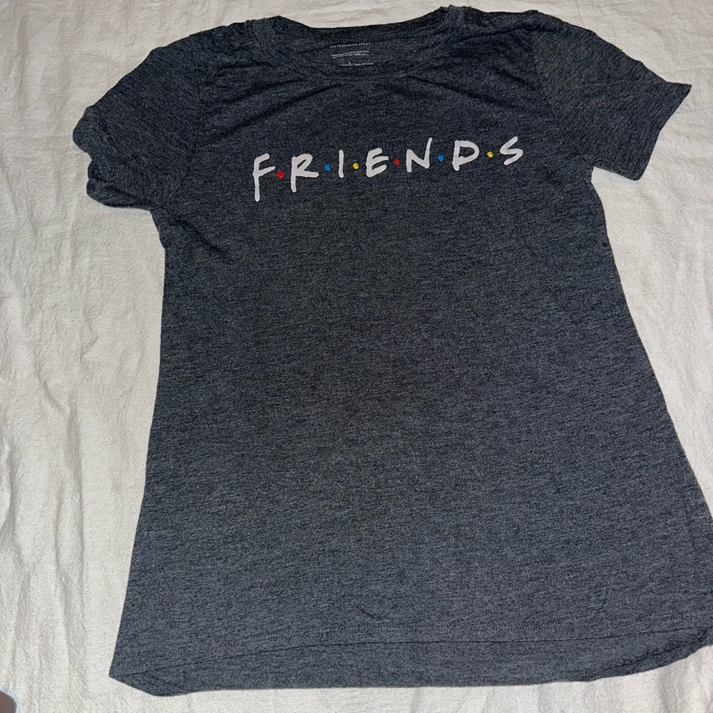 F•R•I•E•N•D•S Tee
